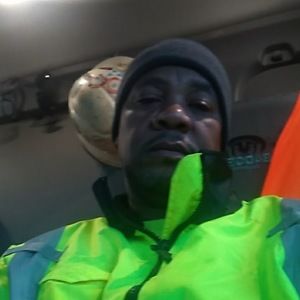 Meet your Posher, Lovell